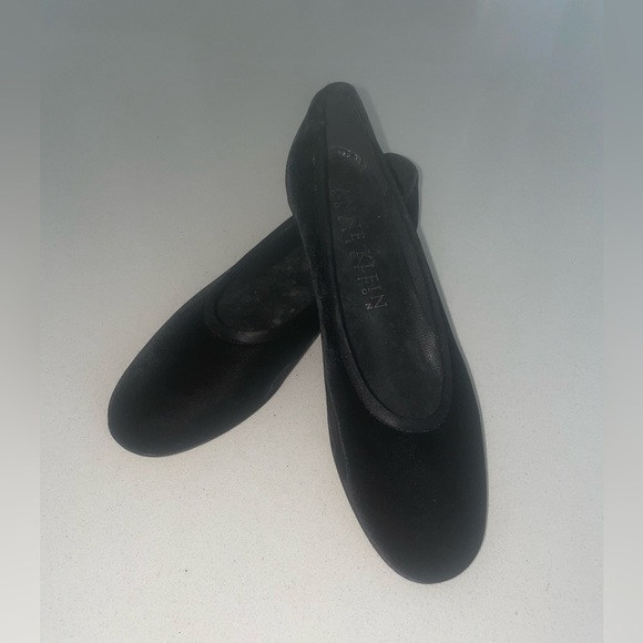 Anne Klein Collection black velvet flats size 8M - Picture 2 of 9